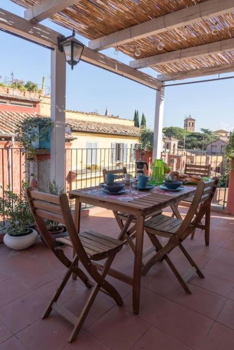 Apartment Amazing Terrace In Trastevere Rome