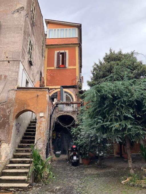 Amazing Terrace In Trastevere Apartment Rome