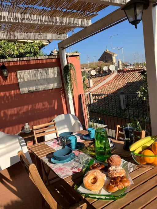 Amazing Terrace In Trastevere Appartement *